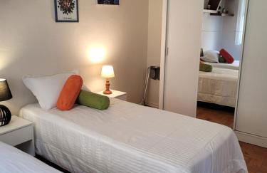 Apartamento com varanda, vista para o mar e ar condicionado - Foto 6