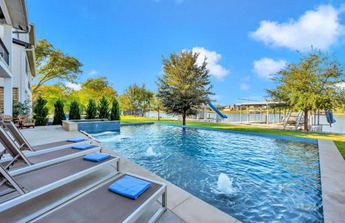 Lakeside 499 and Concierge Services - Photo 1