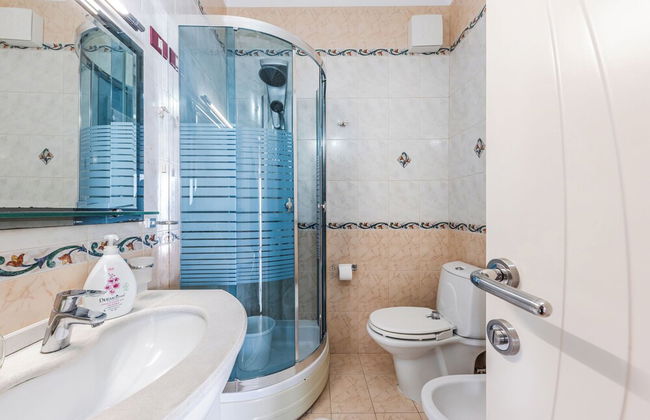 Vollga Luxury Seafront Suite - Foto 46