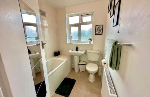 MADIKA HOMES Modern 2-Bed Apartment Near Wembley Stadium - Foto 23