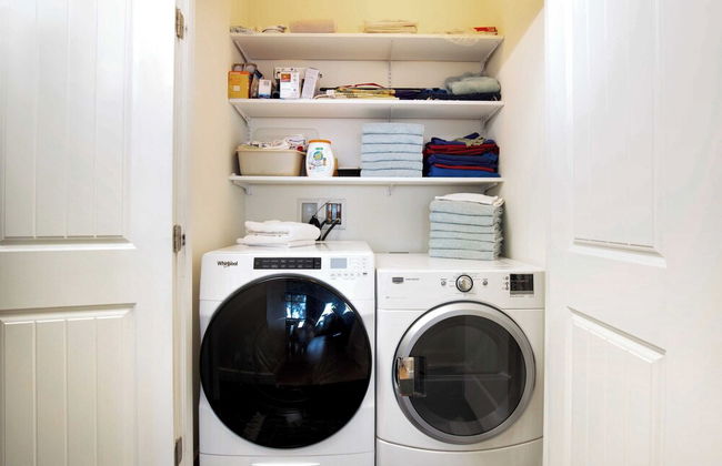 Westside Waterfront View Home - Avantstay Hot tub - Foto 21