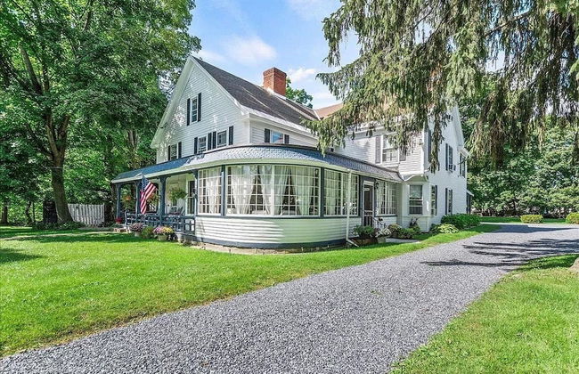 Home Near Hiking Biking w Hottub 6 Bedrooms - Foto 5