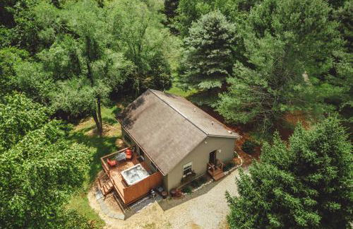 Patriot Cottage at American Heartland Cabins - Photo 26