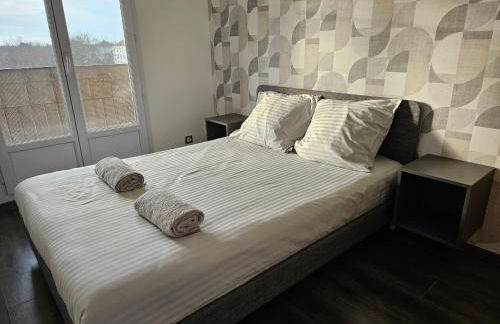 Appart 3 chambres-Gare 1 min-Disneyland Paris 6 min - Foto 10