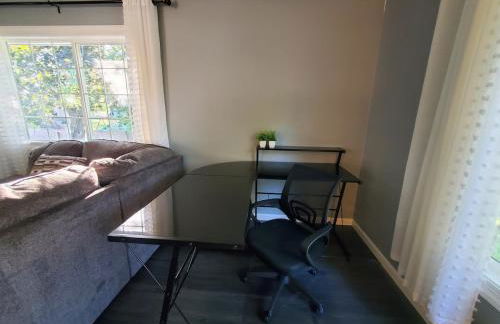 Quiet 3BR 2BA Near Mall, Shopping Centers, and I-94 - Foto 21