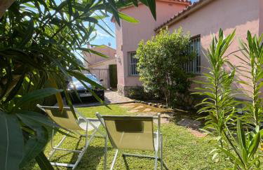 Villa con jardín en Oliva Nova Golf a 100m de la playa - Foto 4