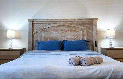 Amazing Lincoln Home with Pool and Hot Tub - Foto 15