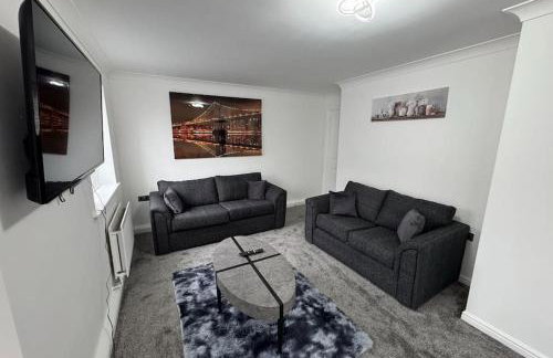 The Modern Balcony Apartment - 2 Bed 1 Bath Private Parking - Foto 3