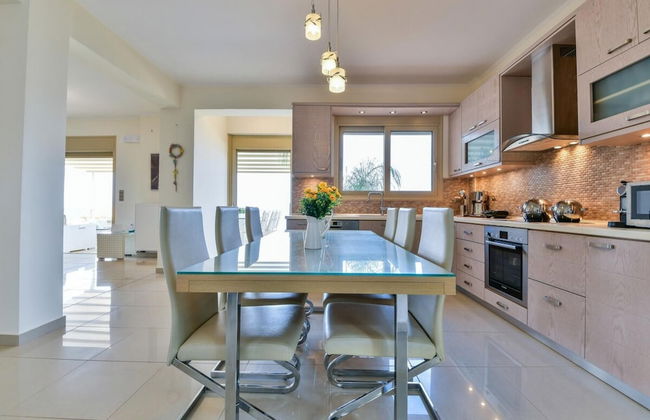 Infinite Blue Epidavros - Foto 19