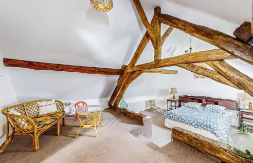 3 Bedroom Nice Home In Lainsecq - Foto 8