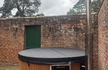 Courtyard House- Luxury Holiday House with floodlit Tennis court - Foto 9