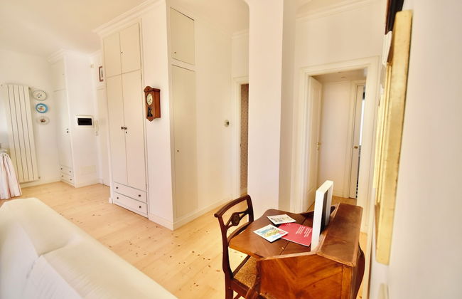 Panorama Apartment in Ospedaletti - Photo 5