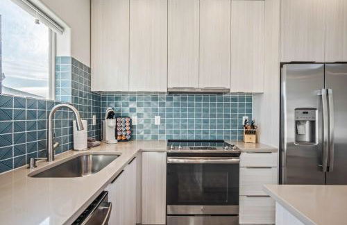 Timber & Tin D 2Bed 2Bath w Pool & Rooftop Deck - Foto 27