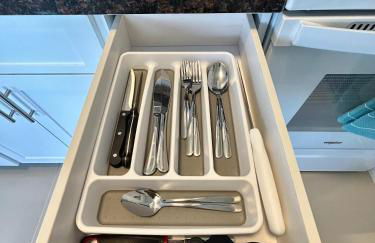 2 min walk to beach with free parking at Lauderdale 17-1 - Foto 13