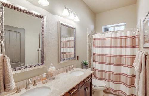 Fire Pit and Views Serene Lake Almanor Retreat - Foto 17