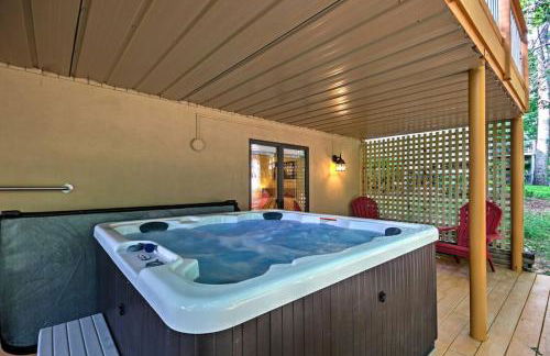 Hickory Hills - Ultimate Asheville Getaway, Hot Tub and Gas Grill! - Foto 3