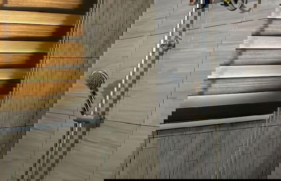 Cozy Bricks Apartment - Photo 11