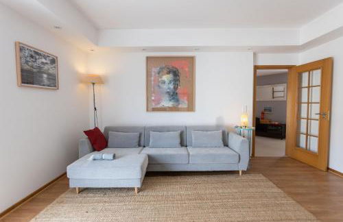 Spacious Beach Flat in Costa Caparica by Soulplaces - Foto 3