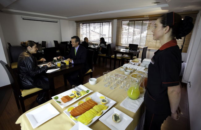 Travelers Suites Obelisco Apartamentos - Photo 30