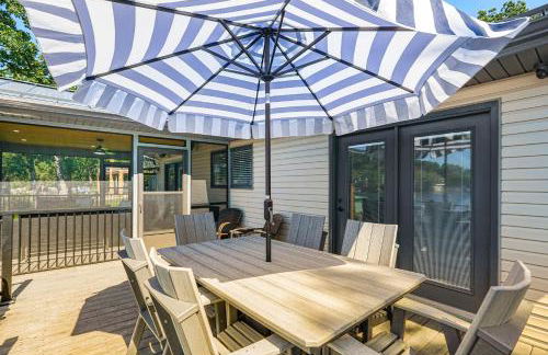 Lake of the Ozarks Home with Dock and Water Slide - Foto 19