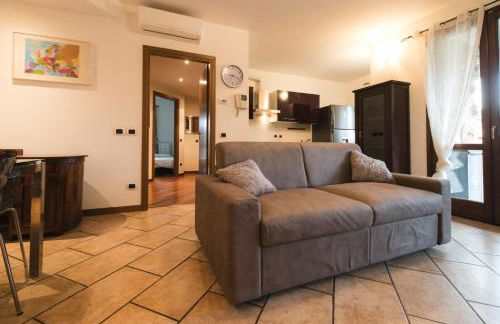 Appartamento Luminoso con Terrazzo, Milano Fiera - Foto 23