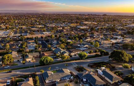 Coastal Retreat with Hot Tub Ocean Views Backyard Fun Newport Oasis by AvantStay - Foto 40