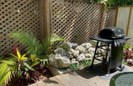 Tranquility by Avantstay Close to Duval St w/ BBQ & Shared Pool - Photo 28