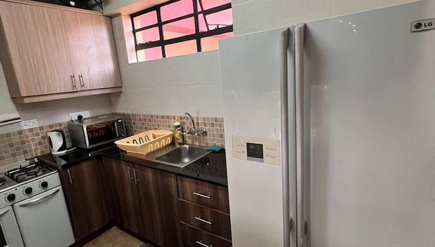 Cosy Nairobi 1bdr Apartment for Two in Westlands - Foto 4, Cocina privada