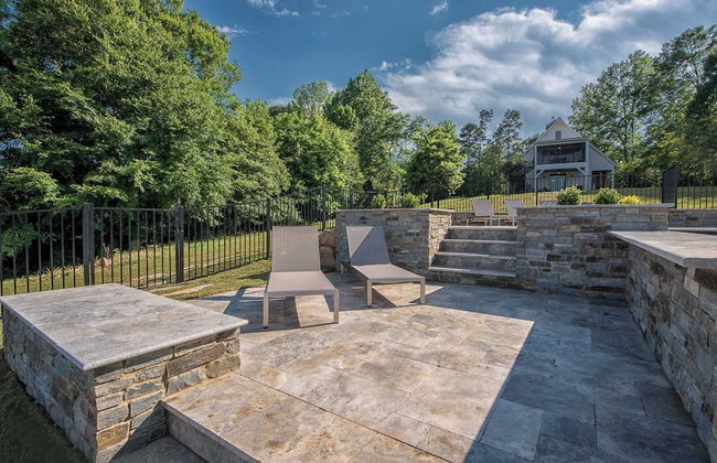 Azalea Retreat by Avantstay Sleeps 34 & Pool - Foto 30