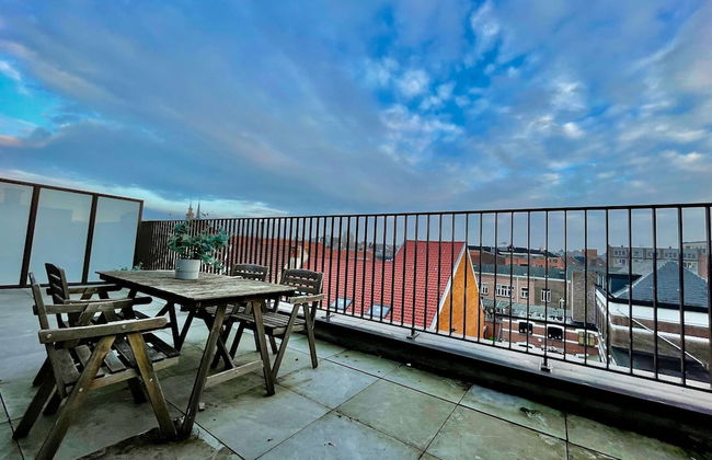 Modern 2BR Penthouse Near Diamond District by Oneluxstay - Foto 63