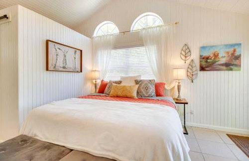 Charming Mountain Home Retreat Walk to Marina! - Foto 20