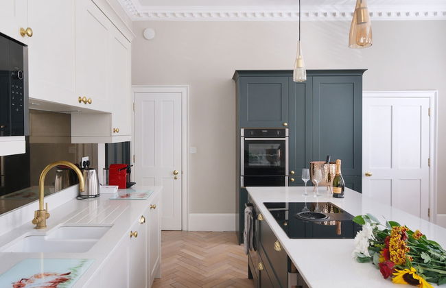 Dream Stays Bath- Barton House Townhouse - Photo 29