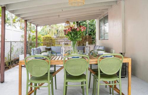 Central 3BD wPool and Covered Patio 10 min to FLL - Foto 36