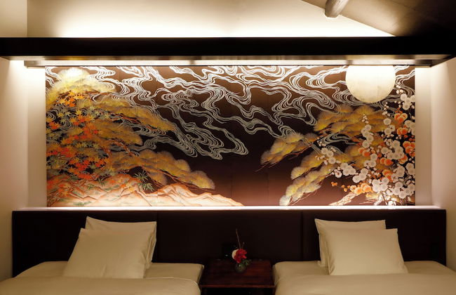 KIRAKU KYOTO RINPA - Foto 2