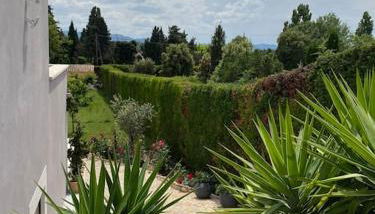 Maison avec ses 2 terrasses et sa piscine - Foto 3