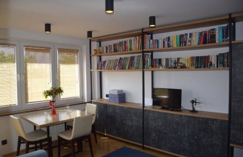 Apartament Kolejowa - Foto 1