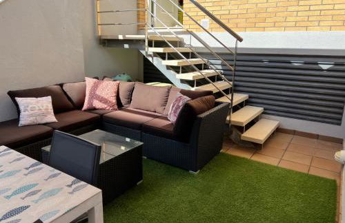 Cozy Beach House with Pool & BBQ - Foto 18