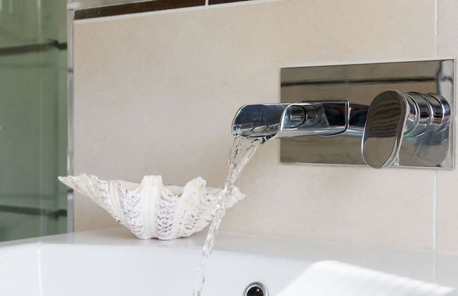 Amazing 5 BR Country Home Pool Gym Yoga Studio - Photo 33