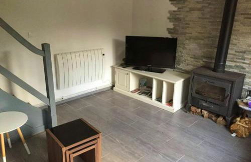 Maison accueillante à Bléré avec cheminée et terrasse - Foto 4