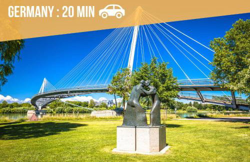 CathyVoyages - Ciel étoilé - Bord de Mer - Parking gratuit - Vidéoprojecteur - Lit rond - La Paillote Strasbourgeoise - Photo 63