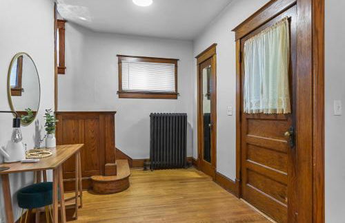 Luxury Midtown Home with Historic Charm - Foto 9