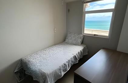 Flat praia a beira-mar - Foto 12