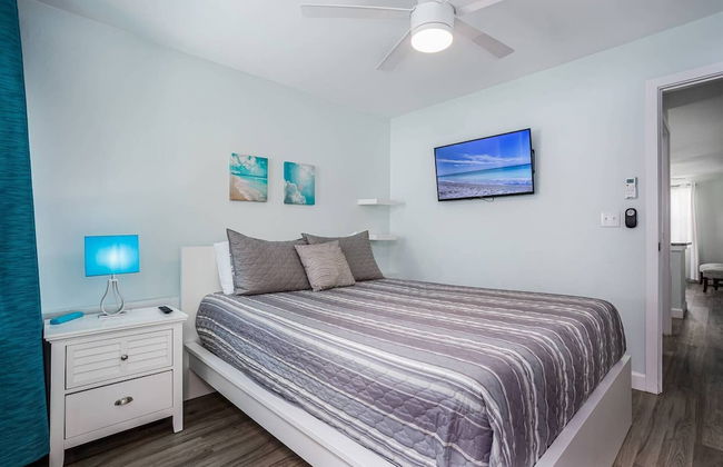 Modern Grove Beautiful 3 Bedroom Home - Foto 35