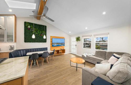 Modern Newly Renovated 2BR Apt in Heart of Ocean Beach - Foto 8