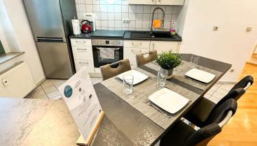 Helle geräumige 3R City-Wohnung, Balkon und TV Streaming - Foto 4