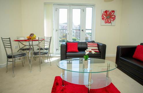 Lake View Apartment - Photo 5