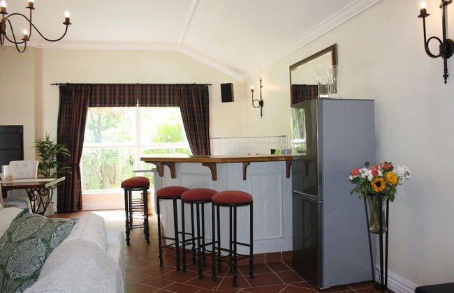 Camelot in Constantia - Photo 9