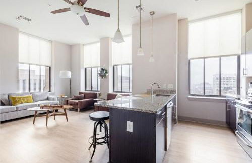 2BR Distinguished Apartment Rooftop Deck & Gym - Foto 4