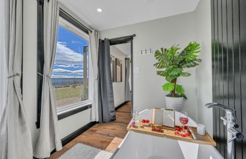 ‘Scenic Escapes’ Romantic Pine Grove Getaway! - Foto 34