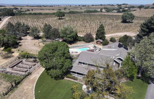 The Vineyard Farmhouse Villa - Foto 12